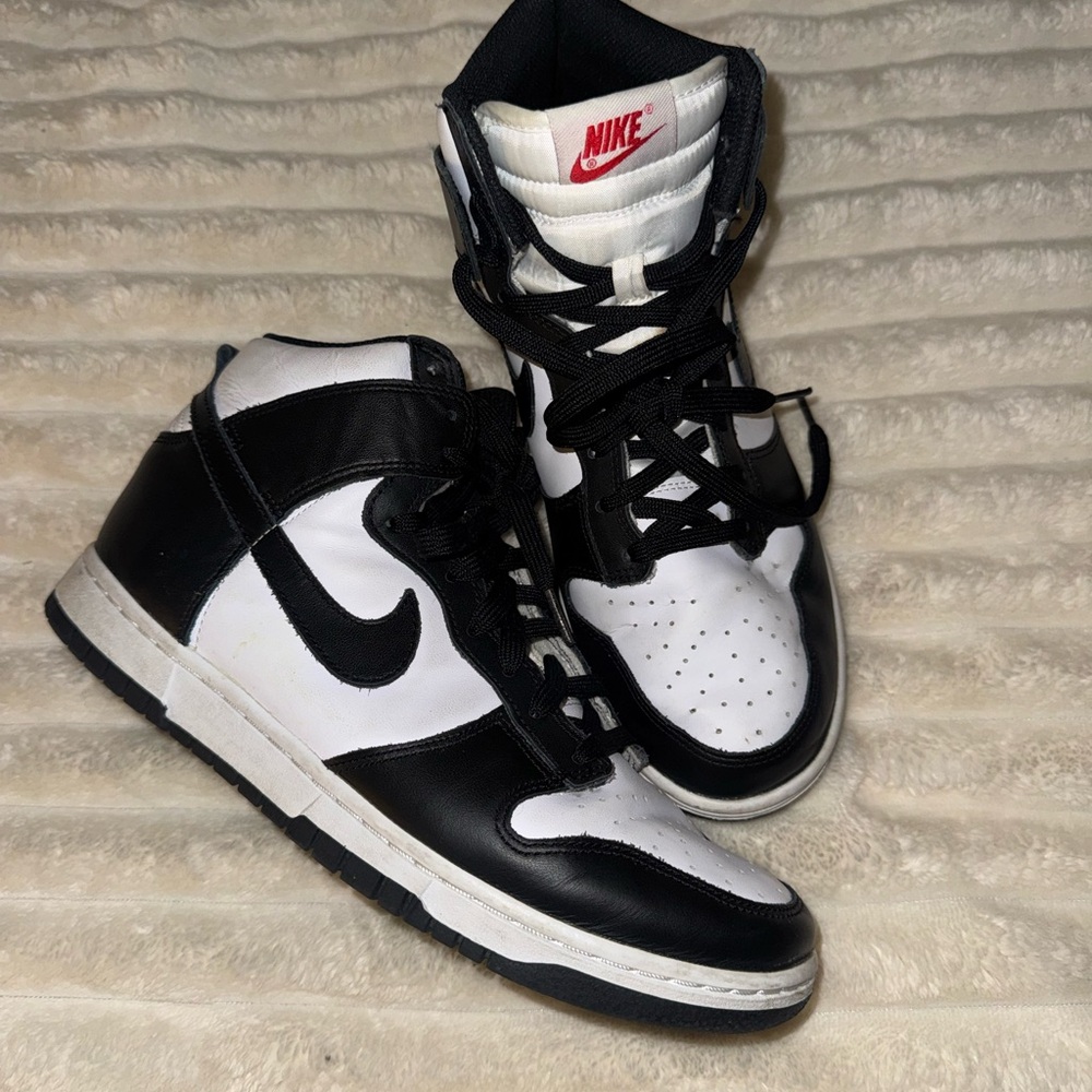 Women’s Nike Dunk High Retro Casual Shoes